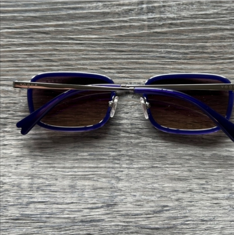 NWT Vogue Eyewear UV Protected Rectangle Sunglasses Women 0VO4166S - Picture 5 of 9